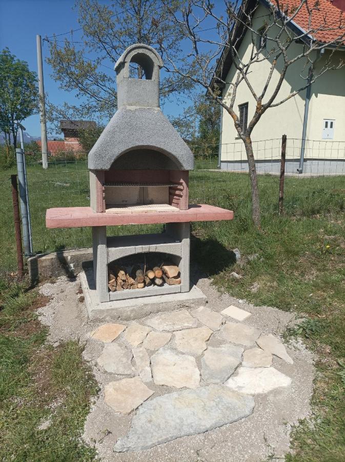 Apartmán Lucija Lovinac  Exteriér fotografie