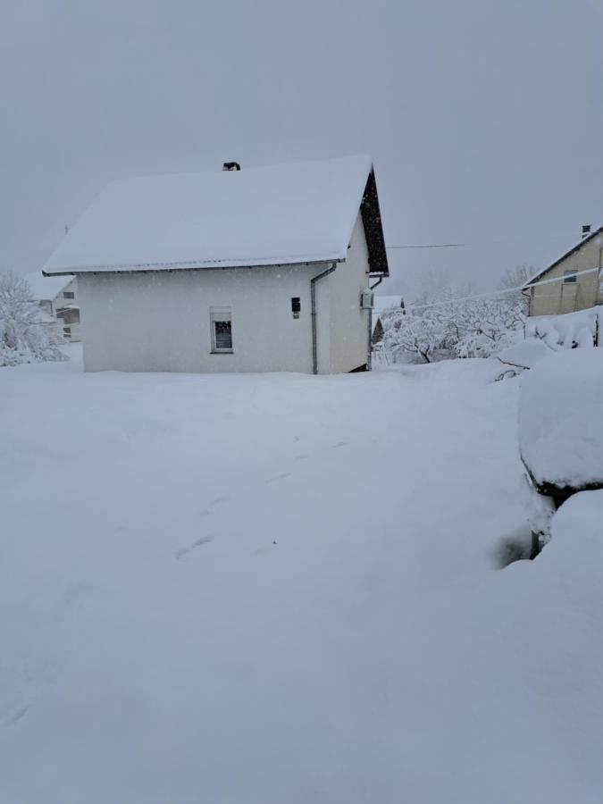 Apartmán Lucija Lovinac  Exteriér fotografie