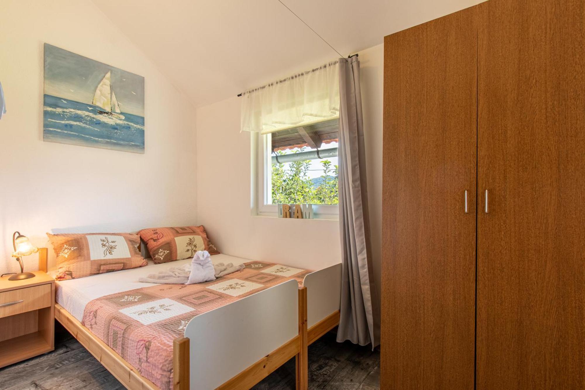 Apartmán Lucija Lovinac  Exteriér fotografie